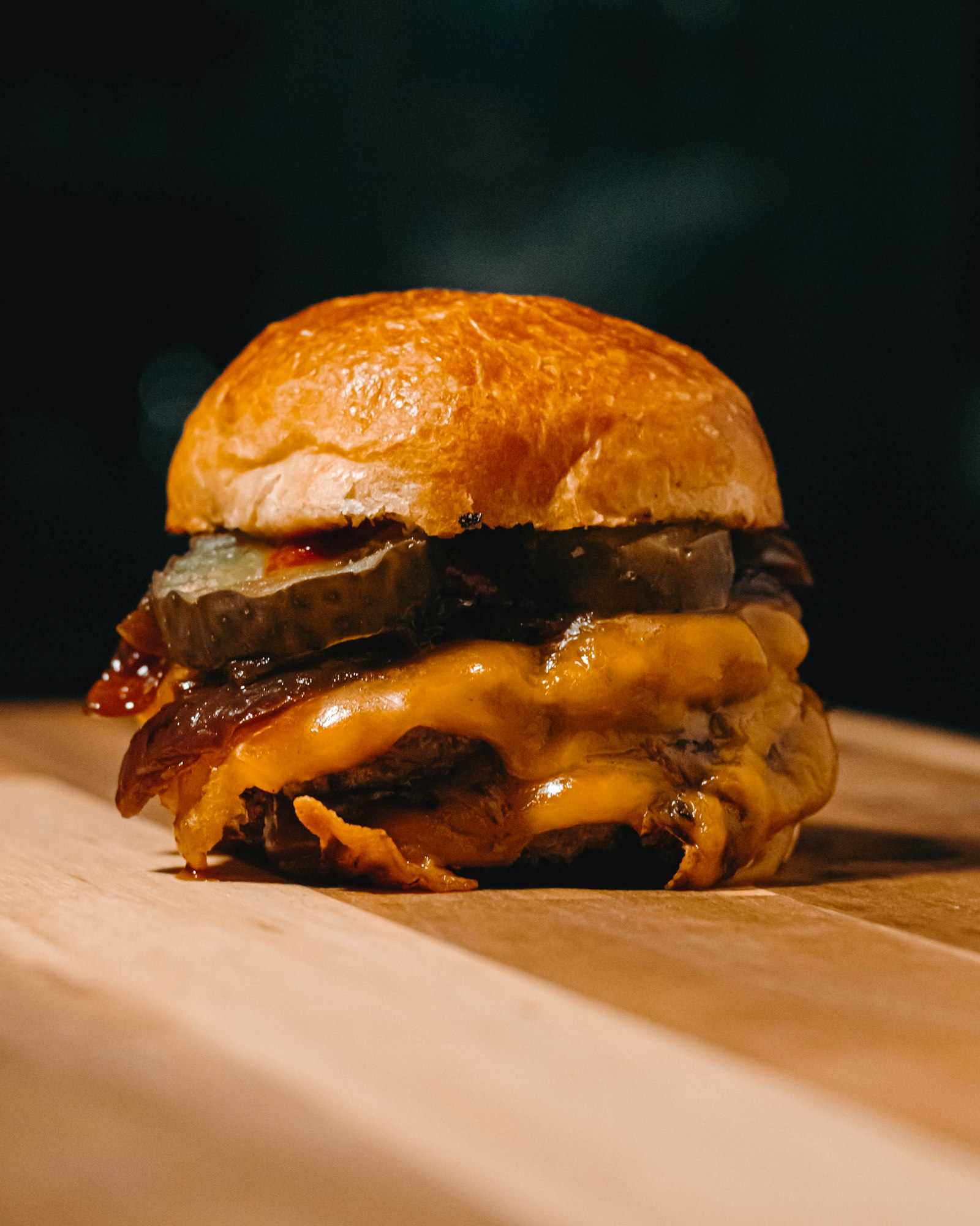 Чизбургер делюкс